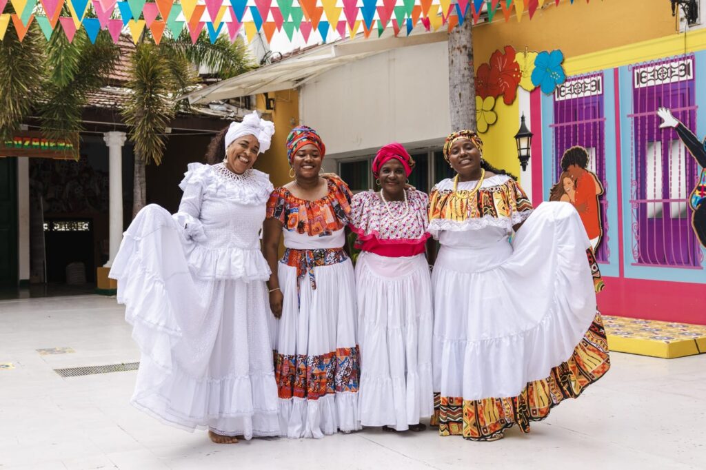 Mujeres en el Festival del Bullengue.
