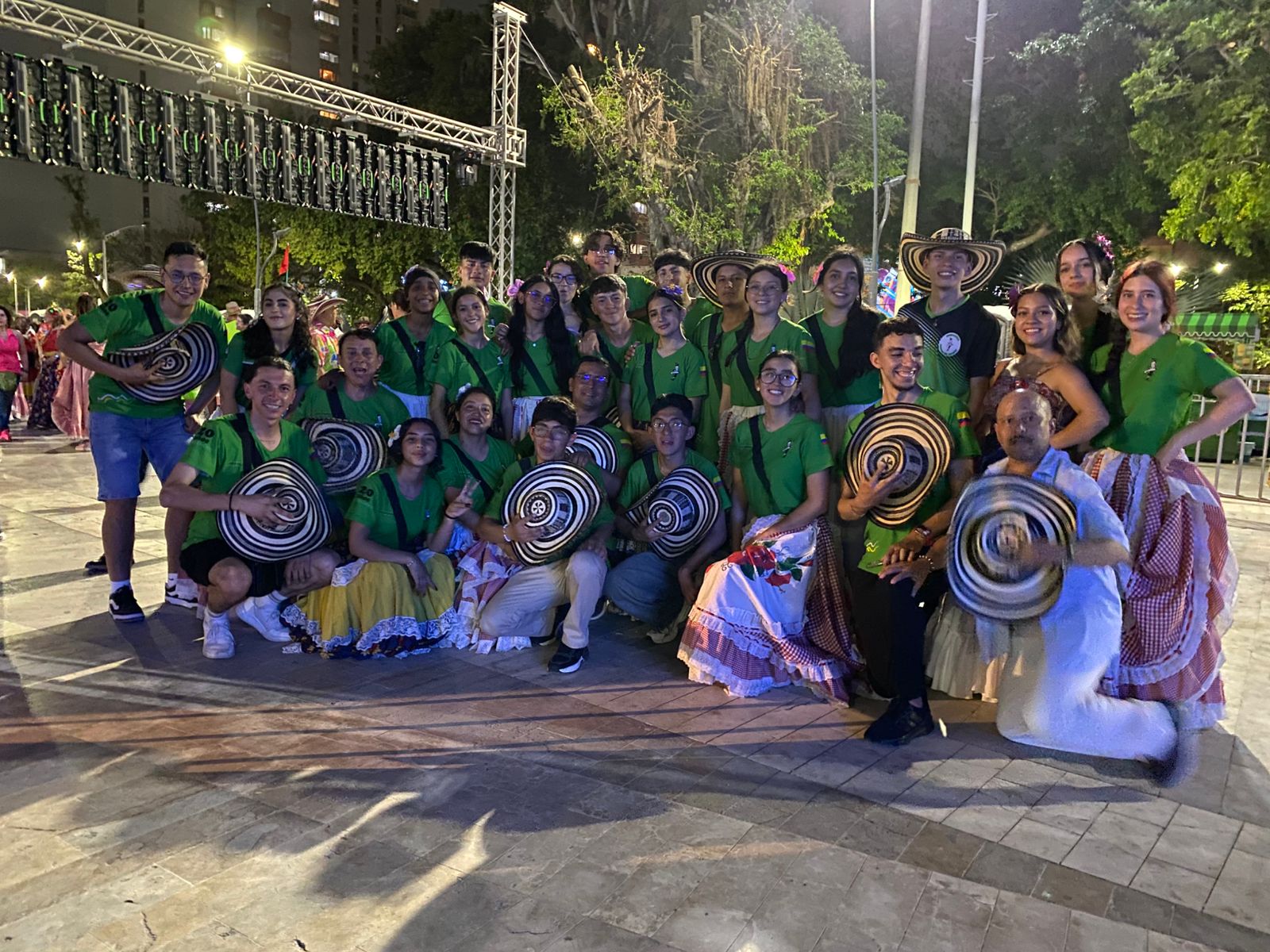 Estudiantes de Guasca, Cundinamarca vivieron por primera vez la Noche de Tambó en el Carnaval de Barranquilla
